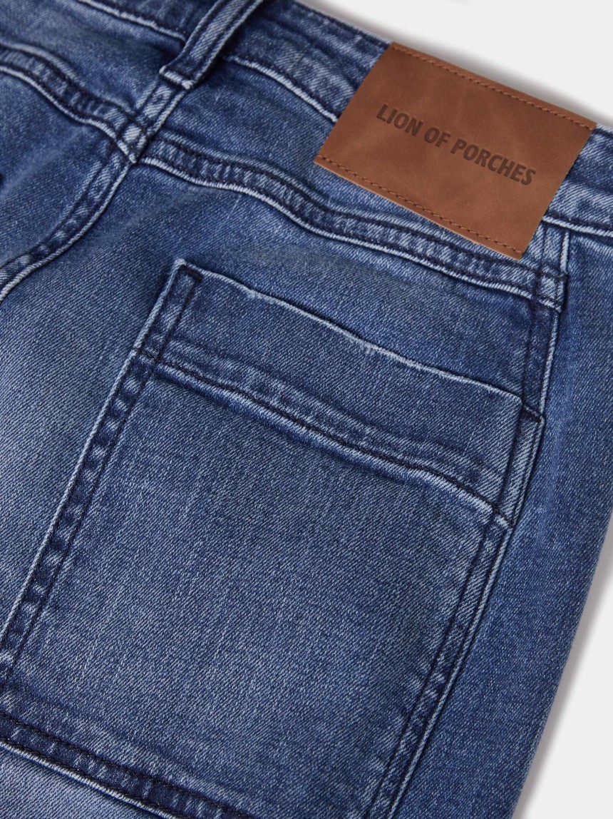 Wide leg denim jeans