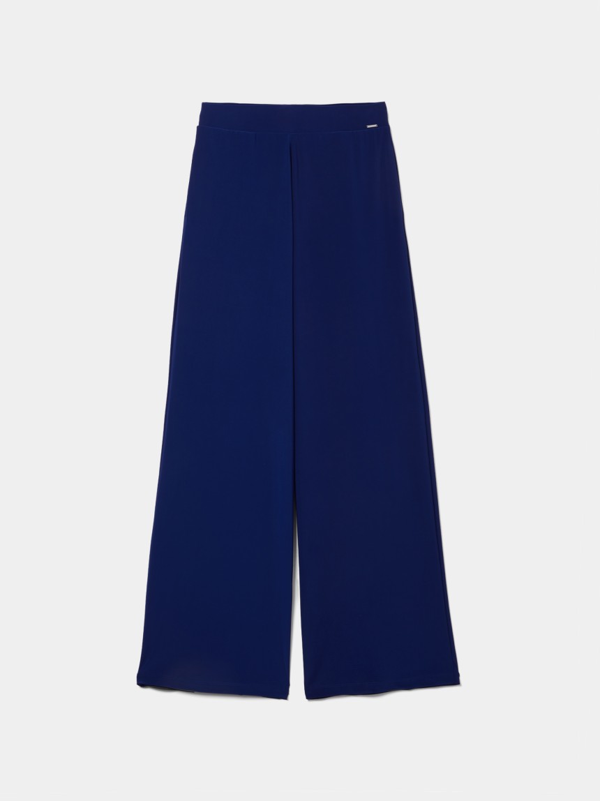 Wide-leg pants