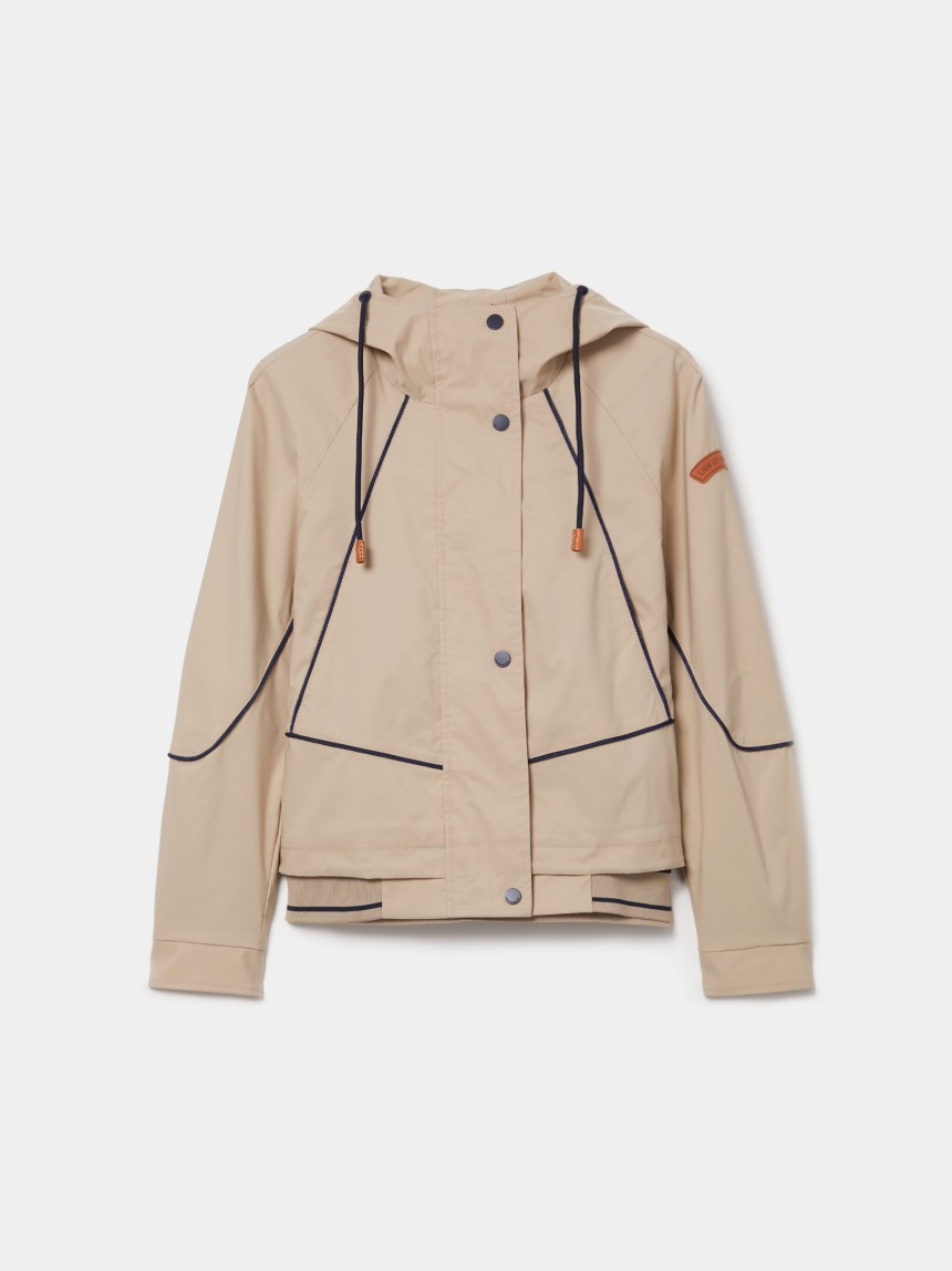 Blus�o curto com capuz