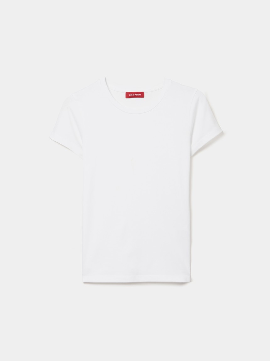 Short-sleeved T-shirt
