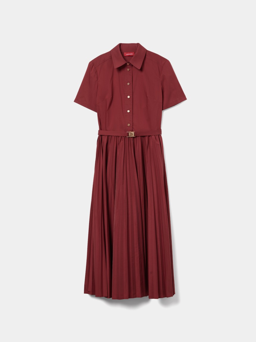 Vestido midi com saia plissada