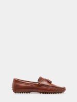 Mocassins em pele