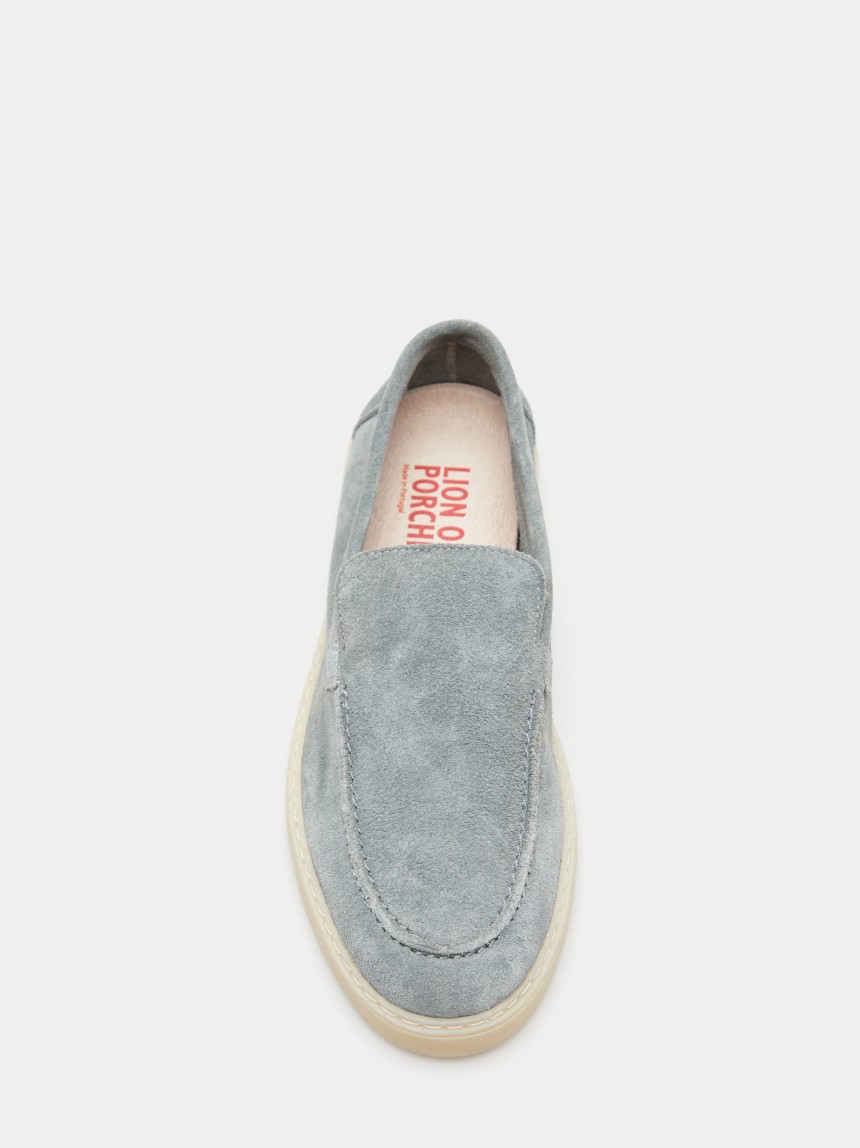Sapato slip-on em camur�a