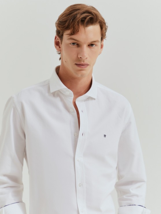 Slim fit shirt