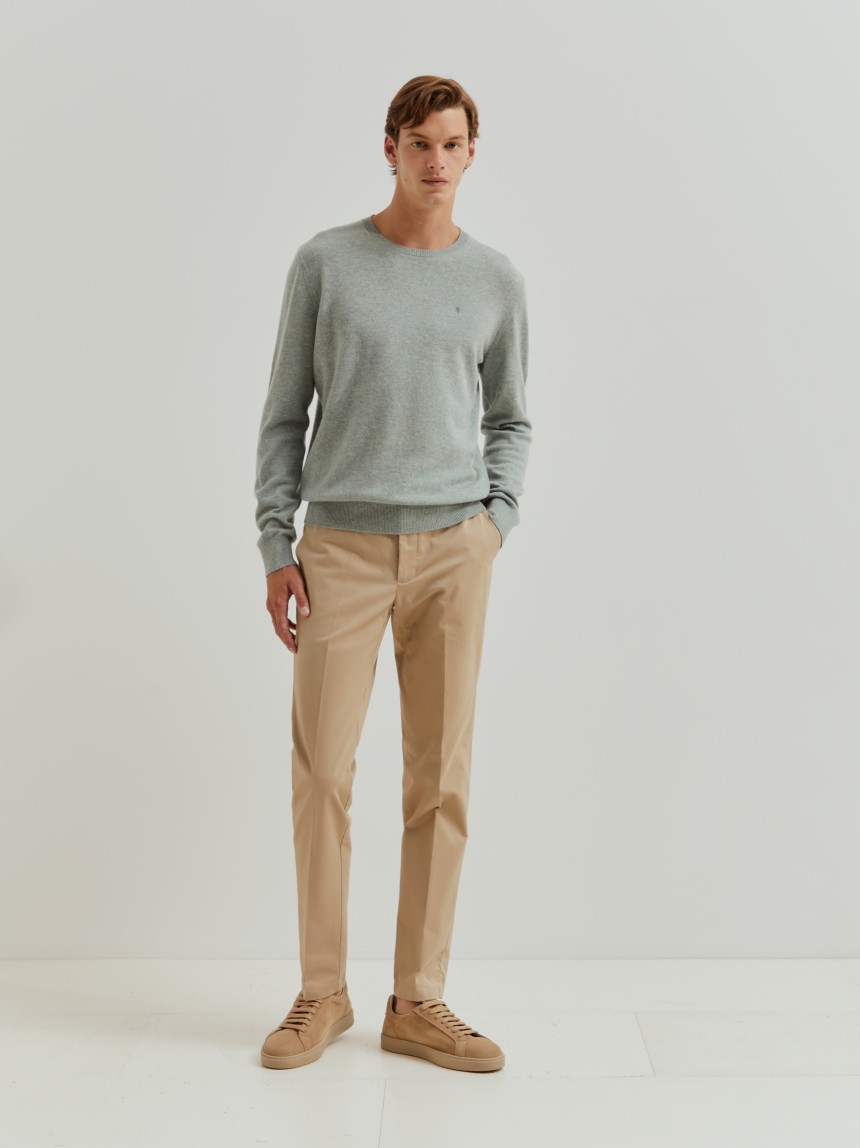 Slim fit chino pants