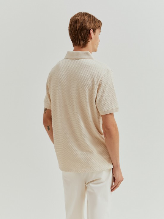 Structured mesh polo shirt