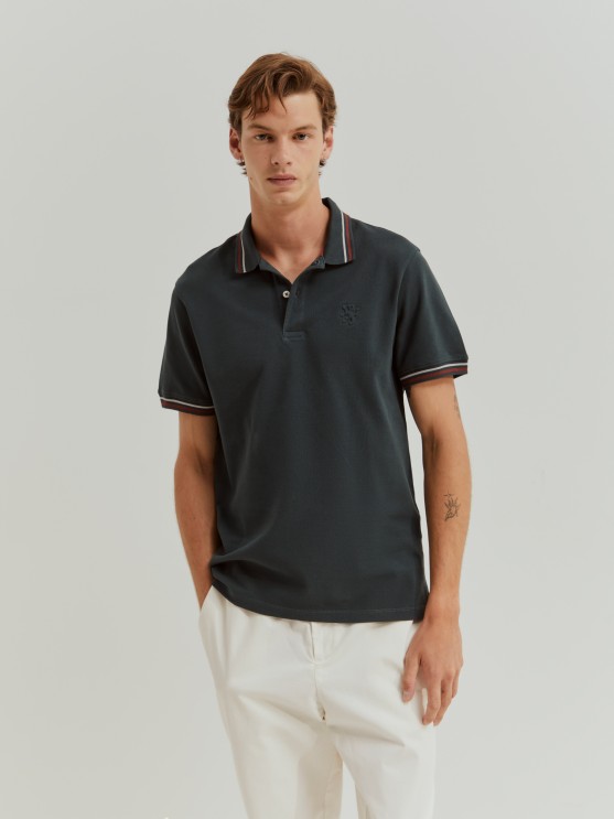 Polo de piqu de corte entallado