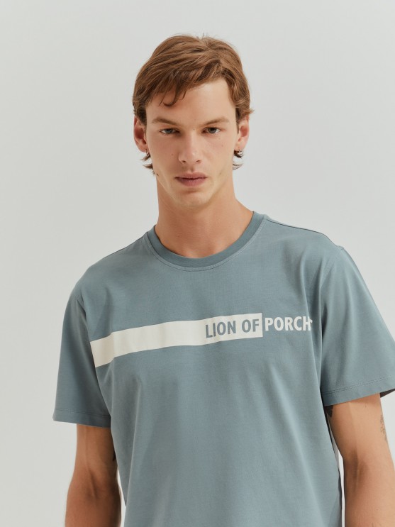 T-shirt Lion of Porches