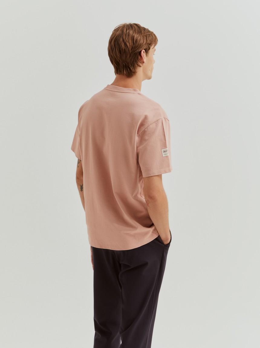 T-shirt with pocket