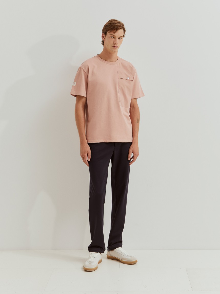 T-shirt with pocket
