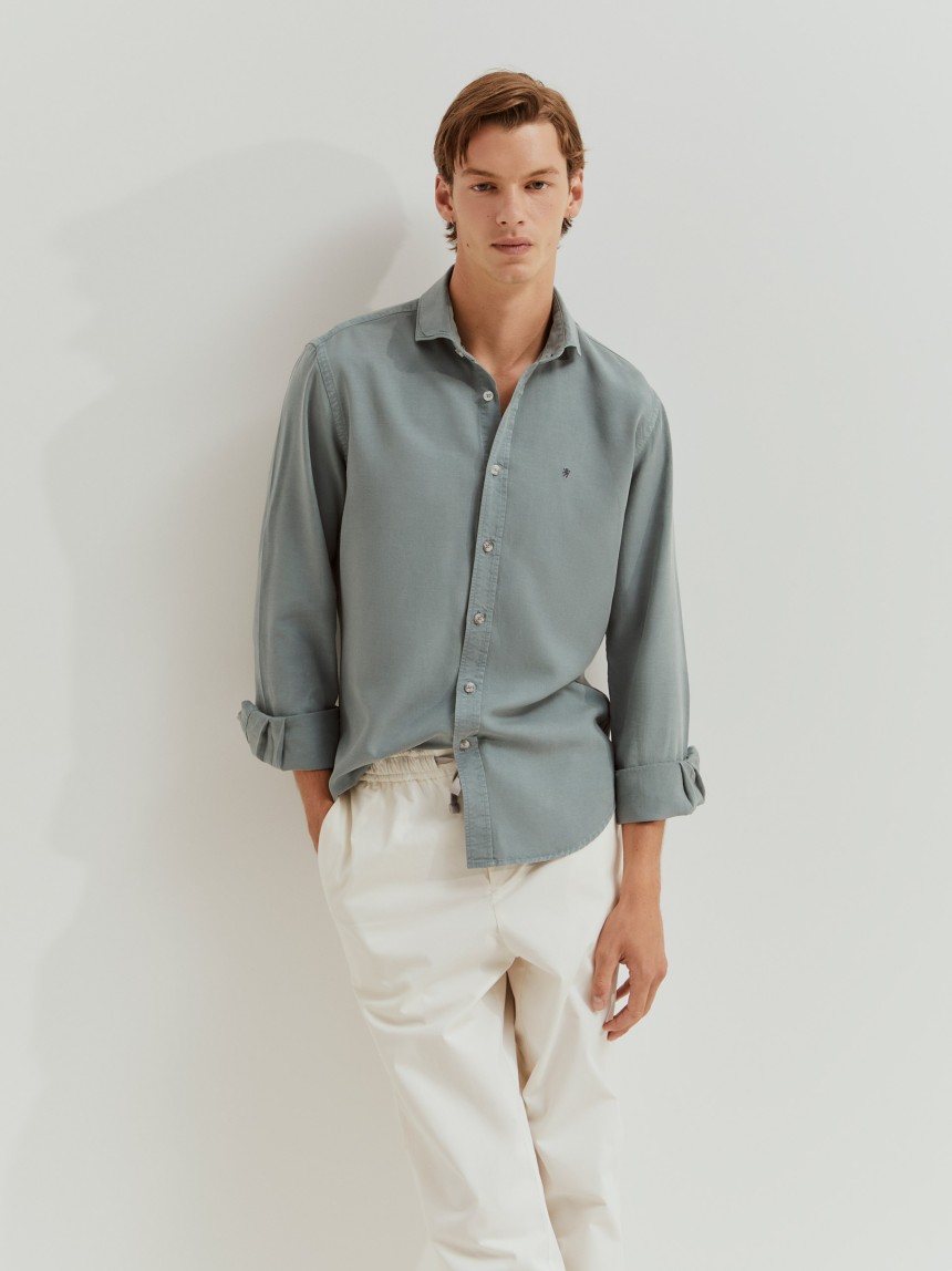 Slim fit shirt in lyocell and linen