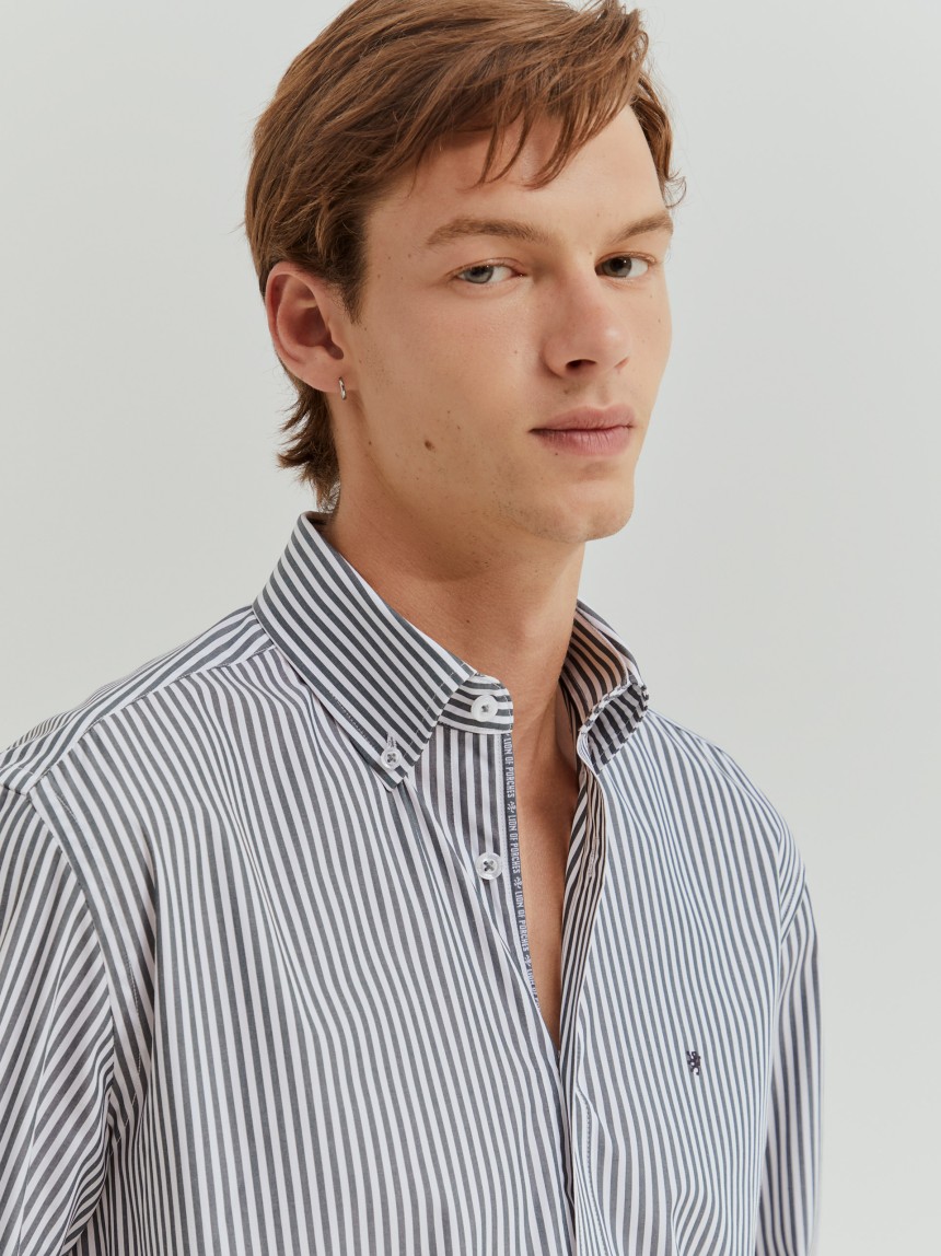 Camisa