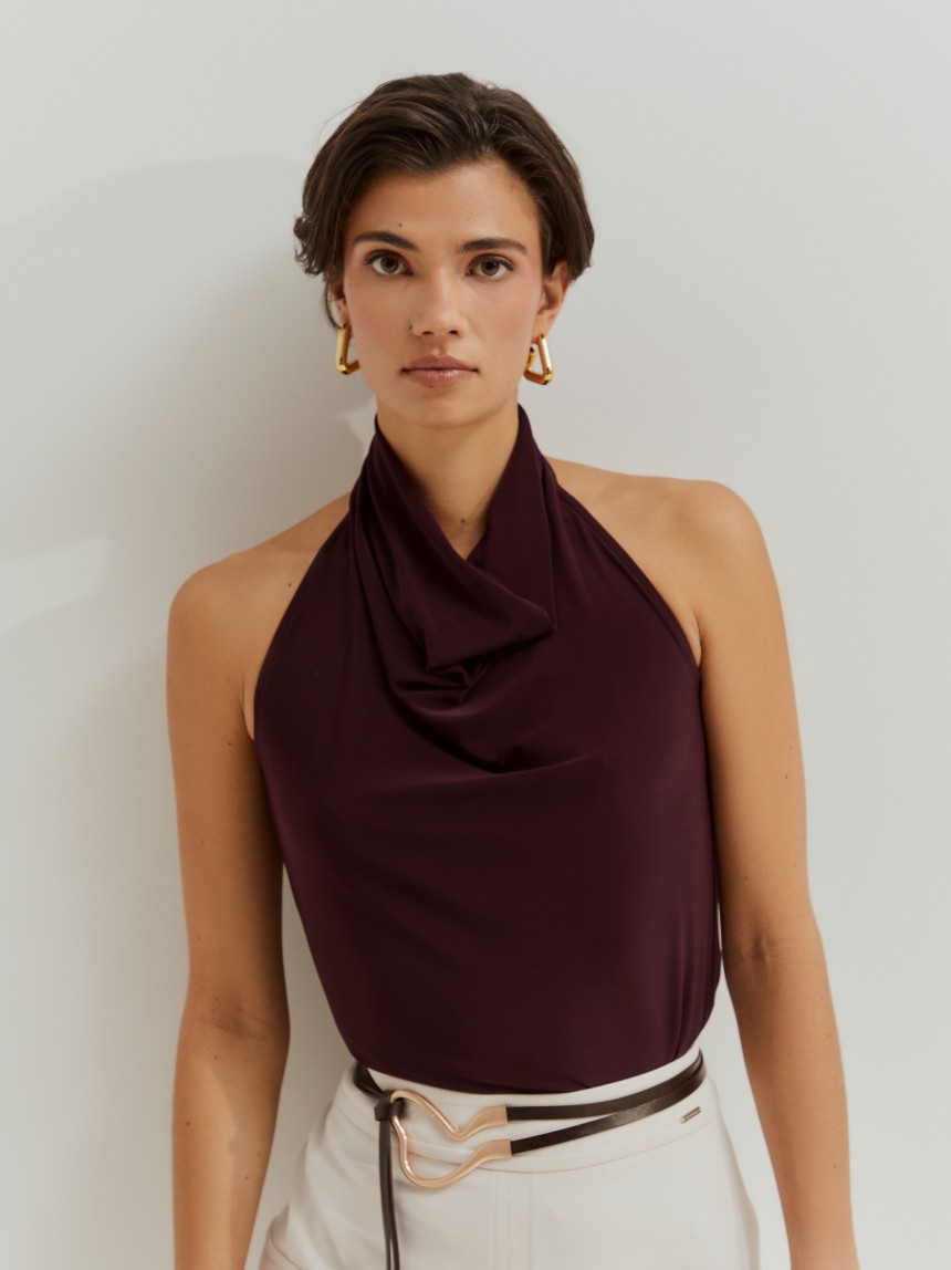 Top halter drapeado