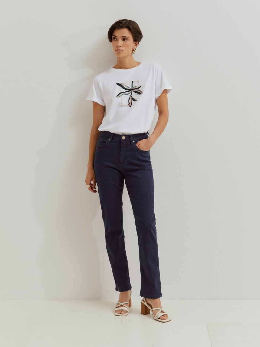 Straight-leg jeans