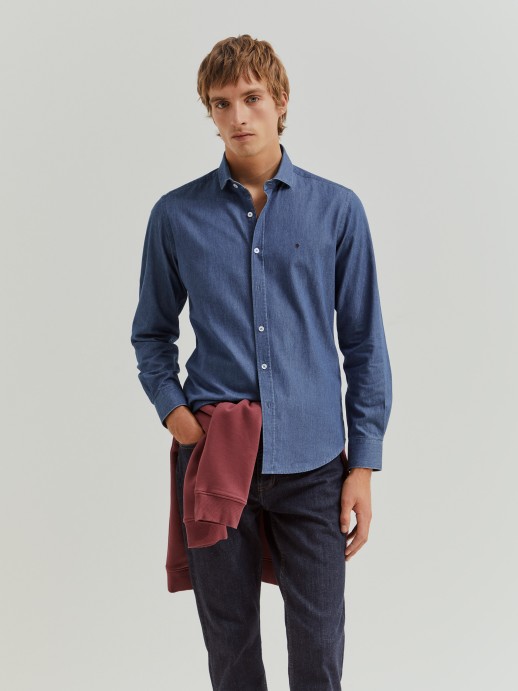Slim fit denim shirt