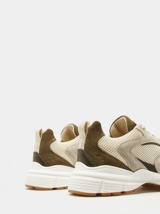 Zapatillas deportivas a juego