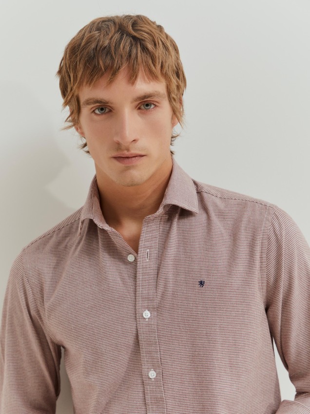 Camisa slim fit micropadr�o