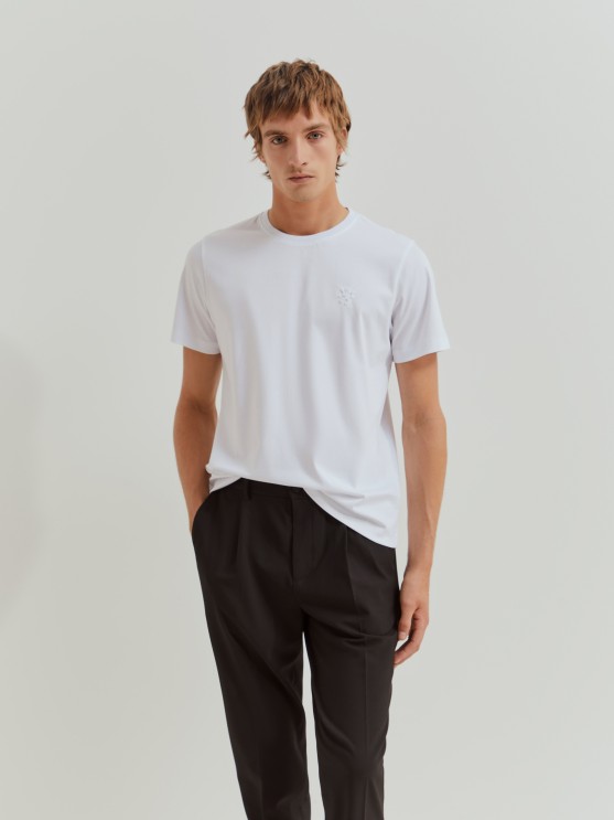 Basic cotton t-shirt