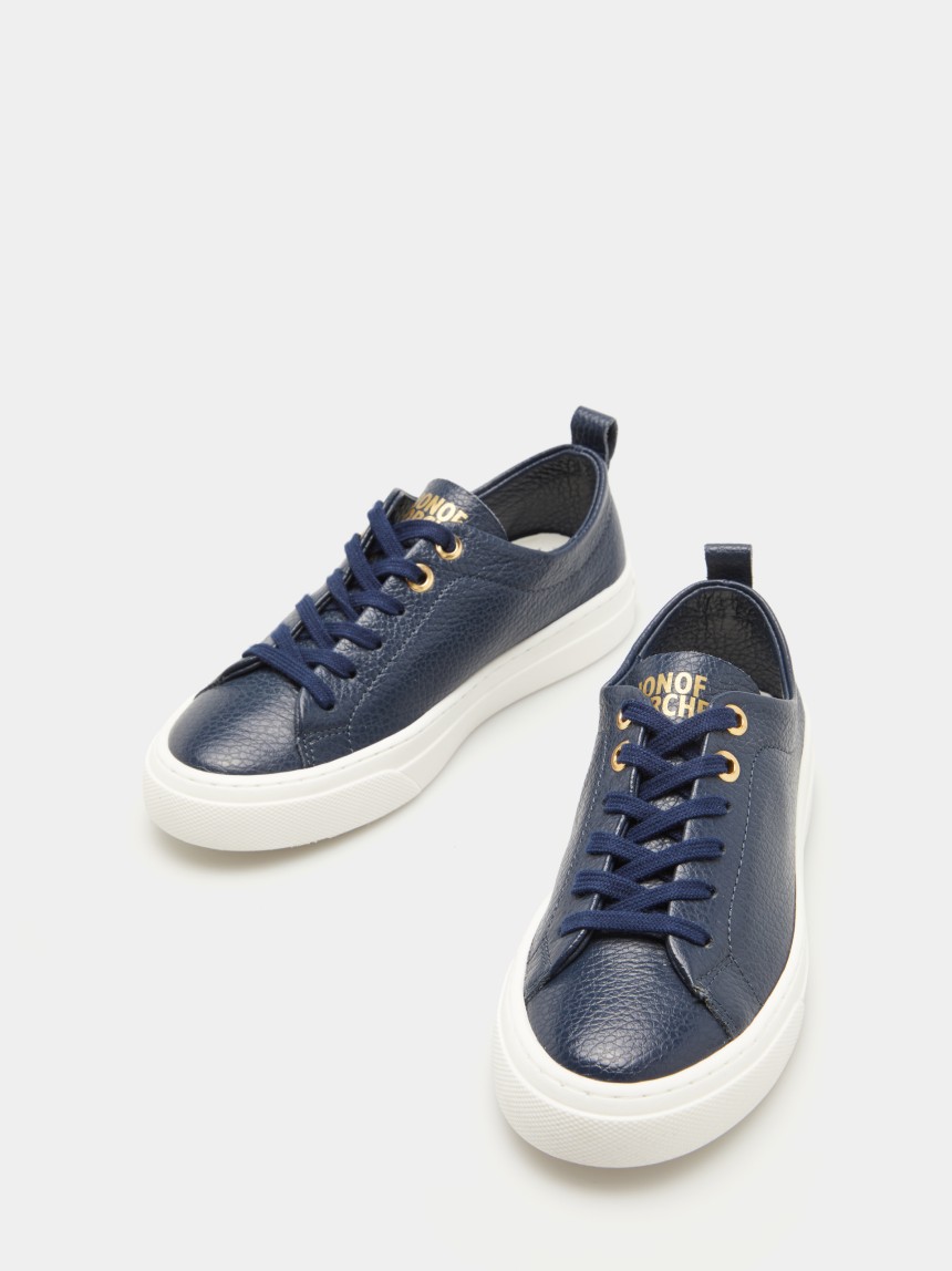 Sapatilhas em pele