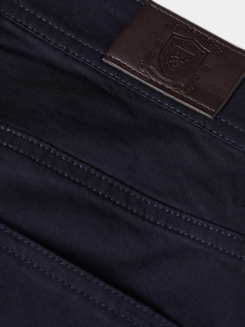 Calças slim fit