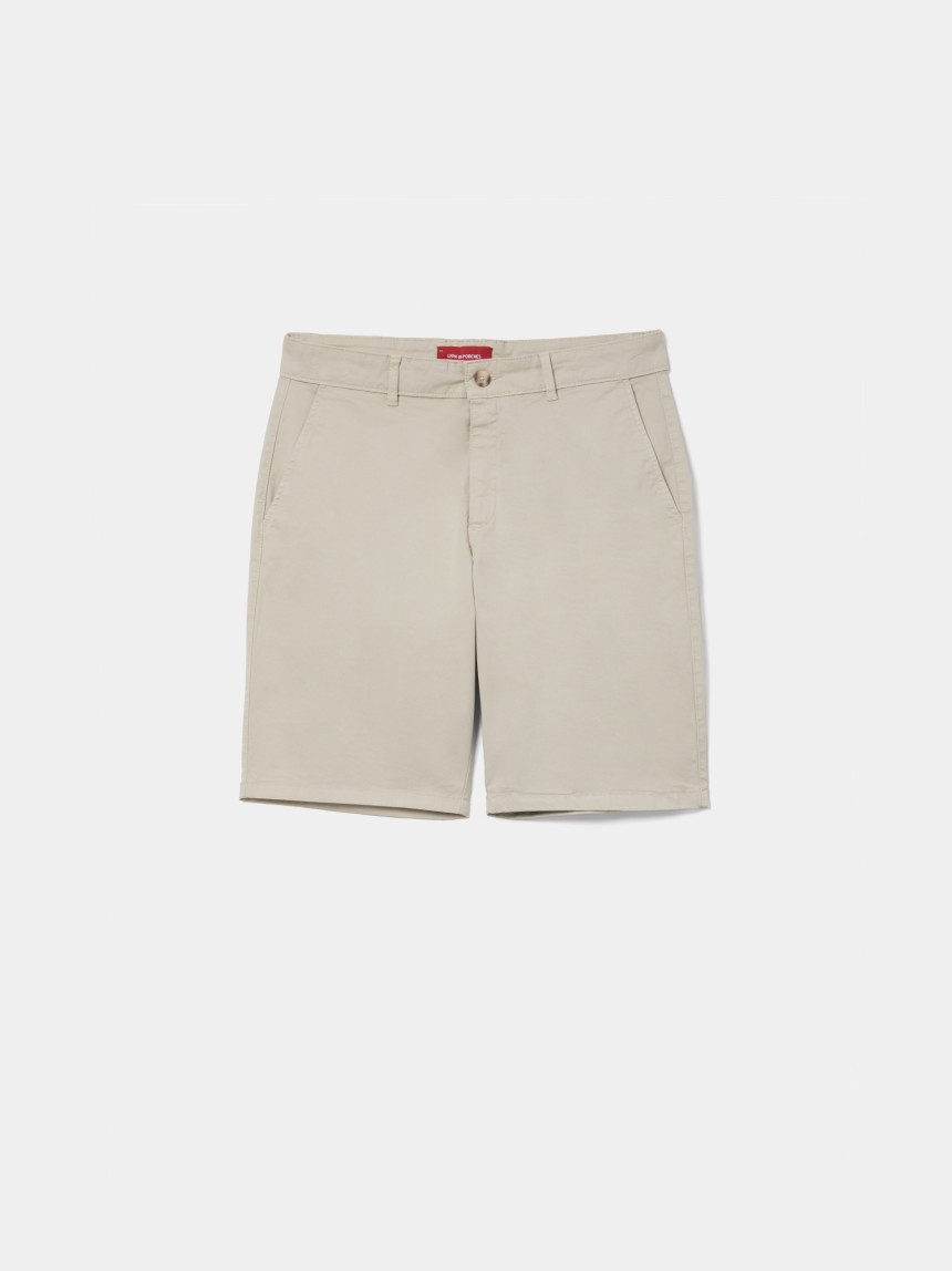 Bermudas chino