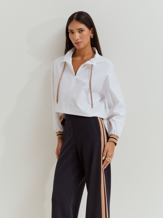 Knit pants with side stripes