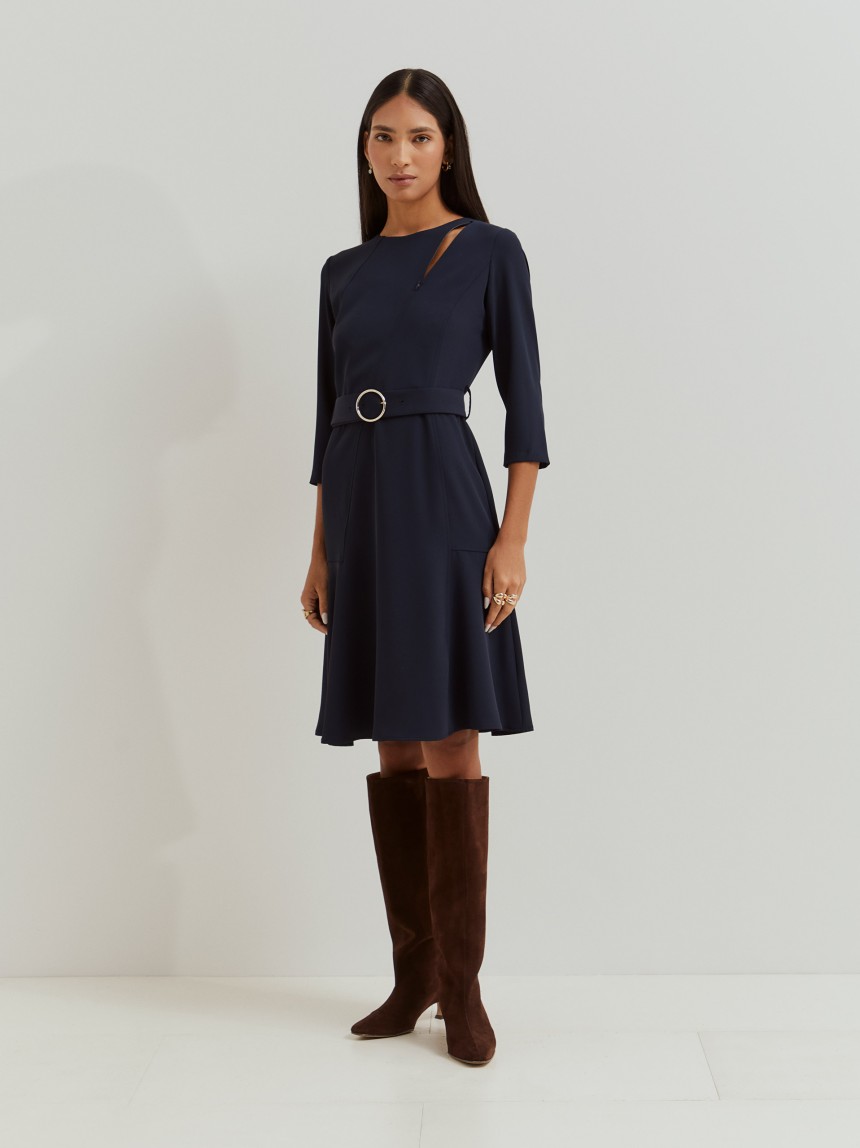Short dress with belt