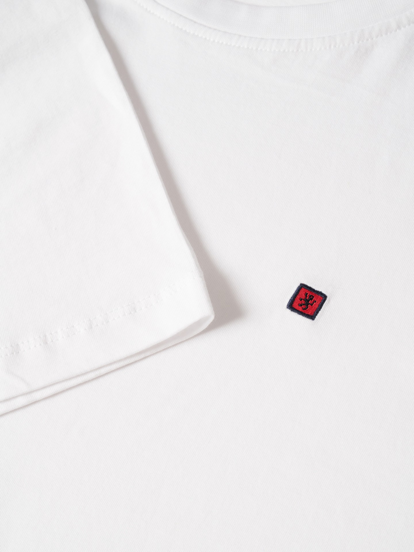 T-shirt básica de algodão