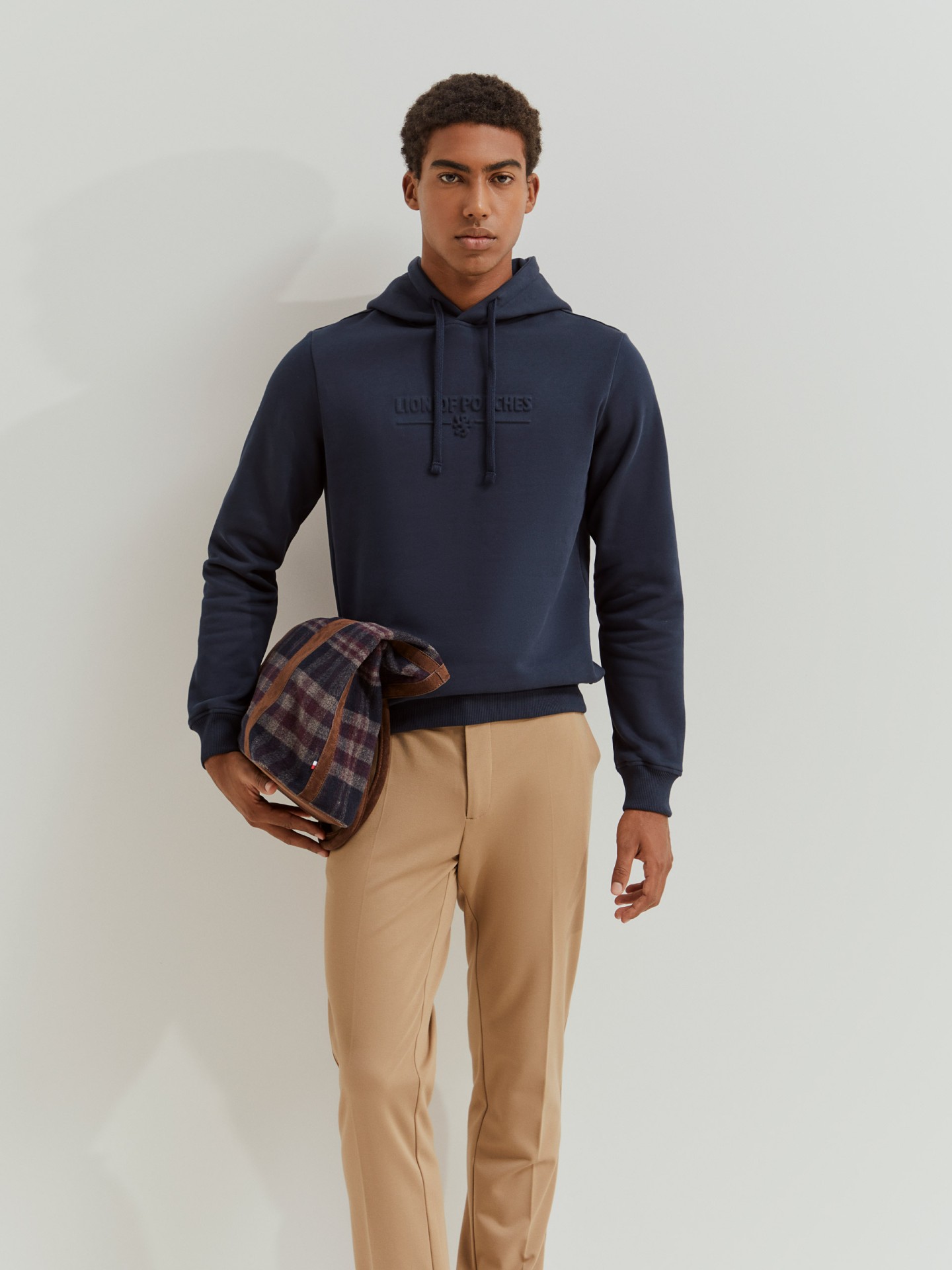 Sweatshirt com capuz