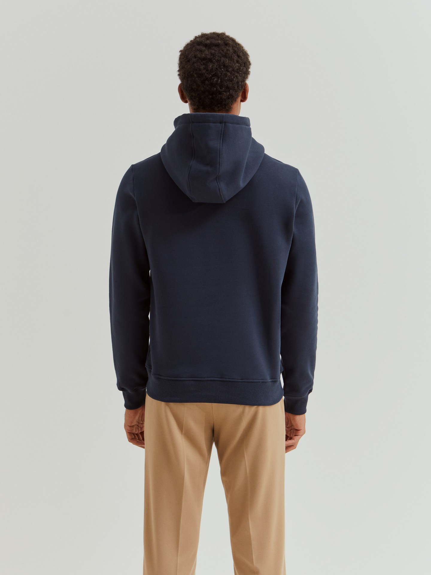 Sweatshirt com capuz