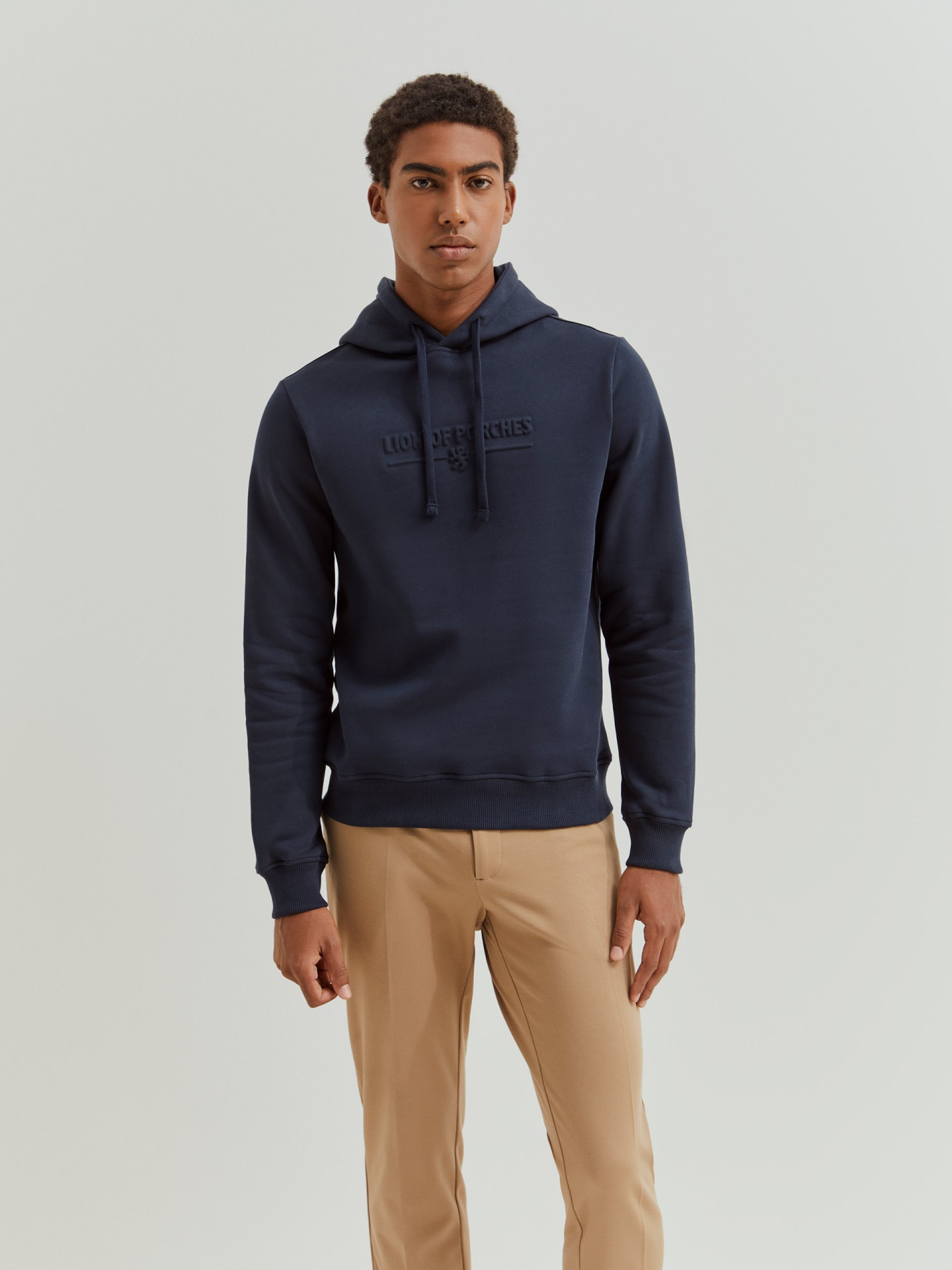 Sweatshirt com capuz