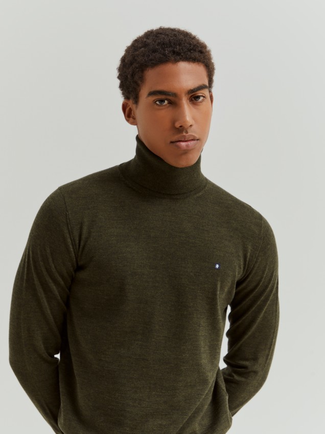 Merino wool turtleneck sweater