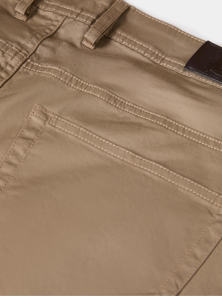 Calças slim fit