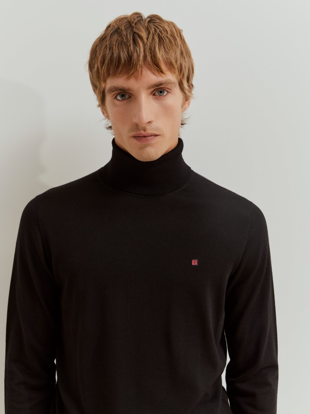 Merino wool turtleneck sweater