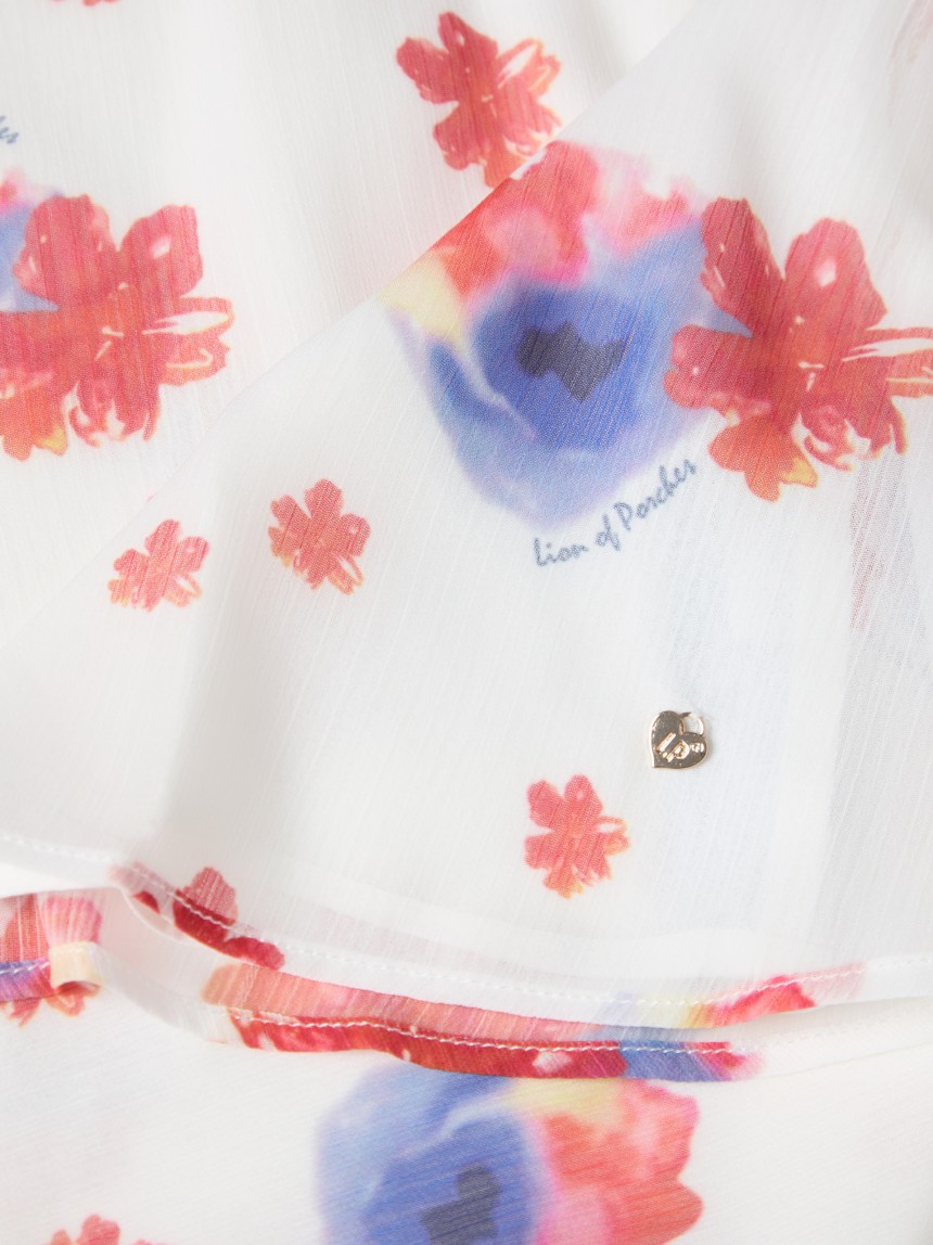 Blusa com Padr�o Floral