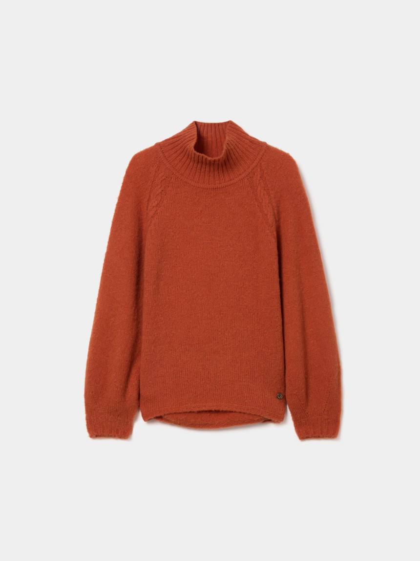 Camisola assim�trica de gola alta