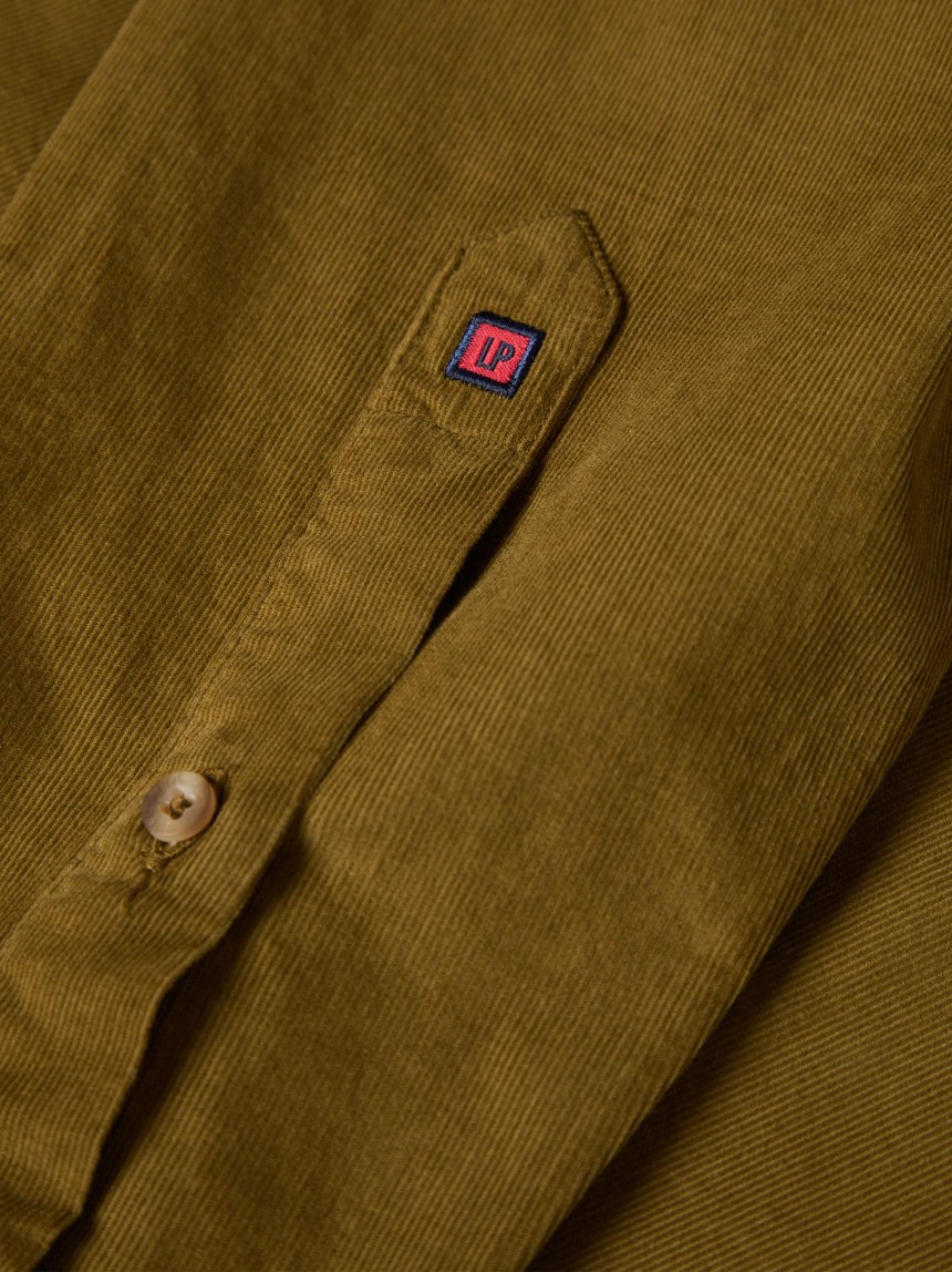 Camisa slim fit de bombazine