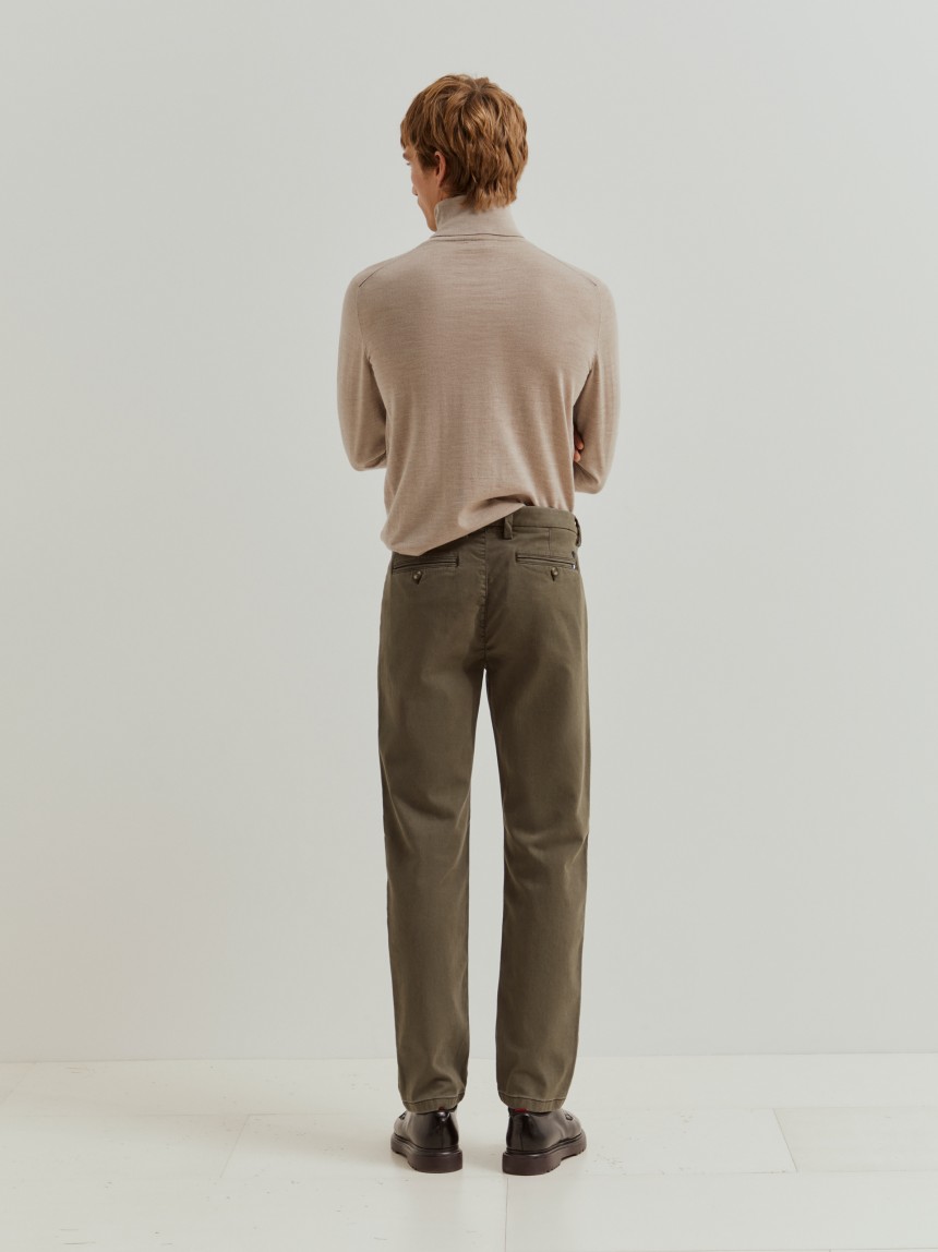 Cal�as chino regular fit