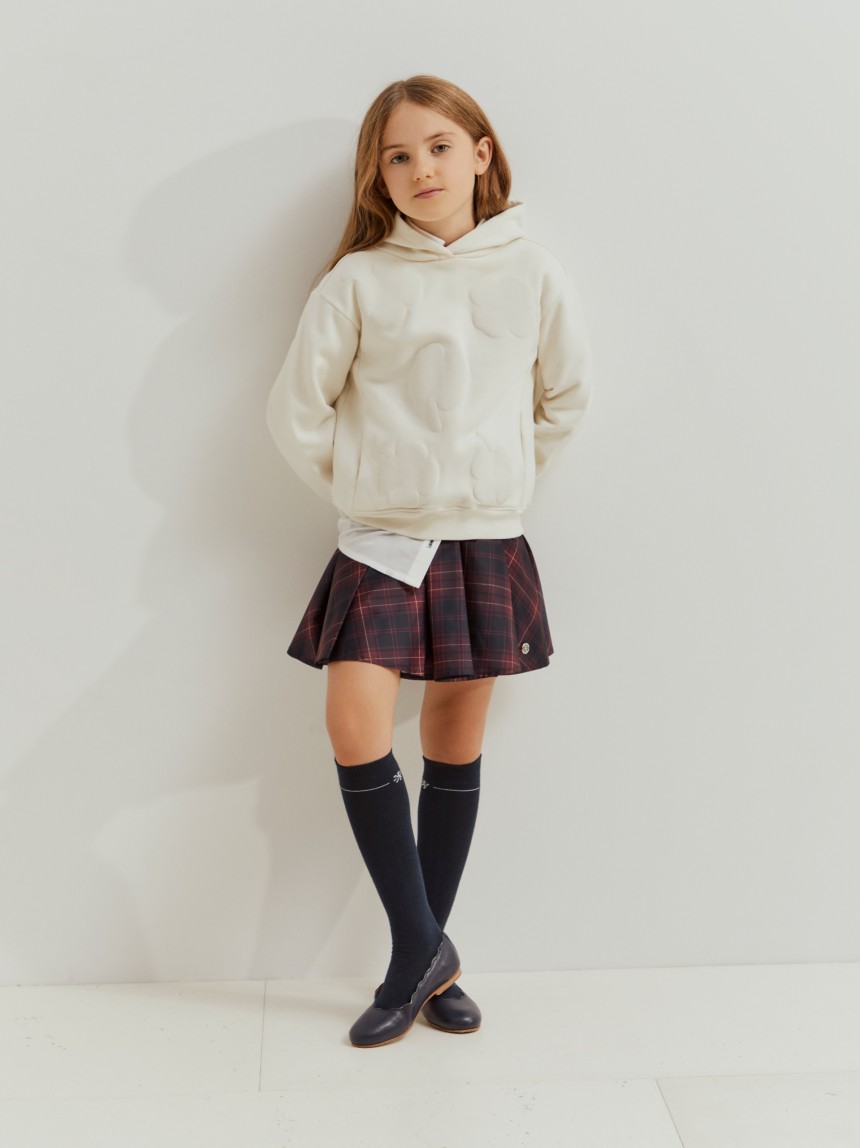 Sweater com capuz