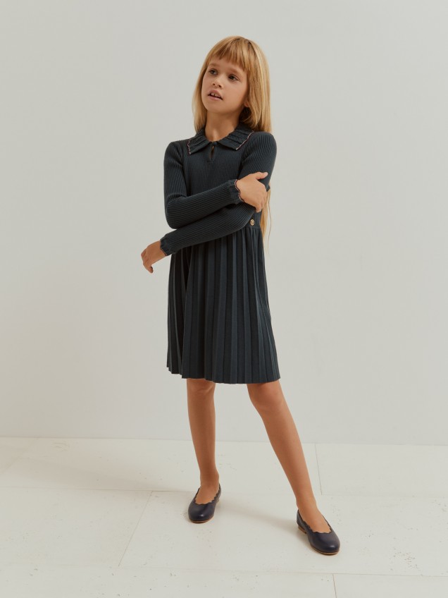 Ribbed knit dress