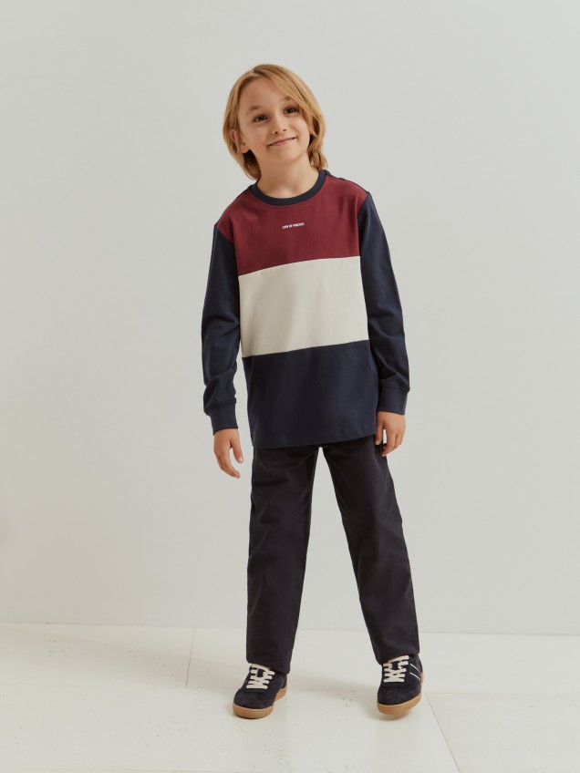 Sweater tricolor