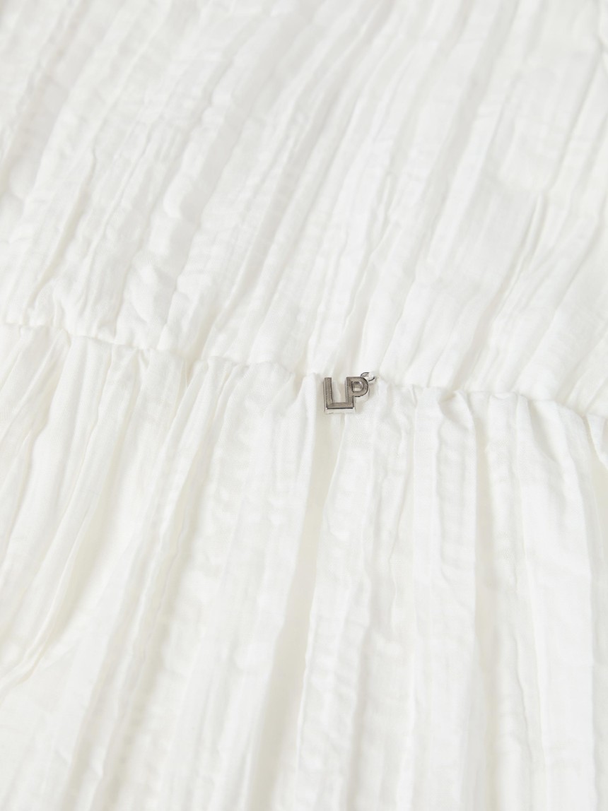 Vestido branco com textura