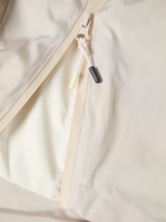 Technical jacket with printed hood