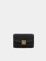 Textured shoulder bag