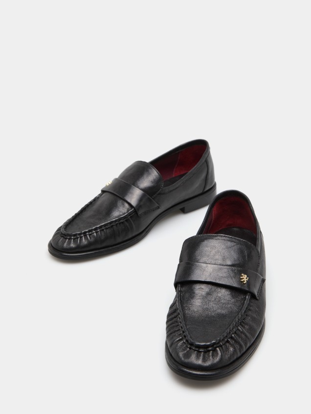 Mocassins de pele