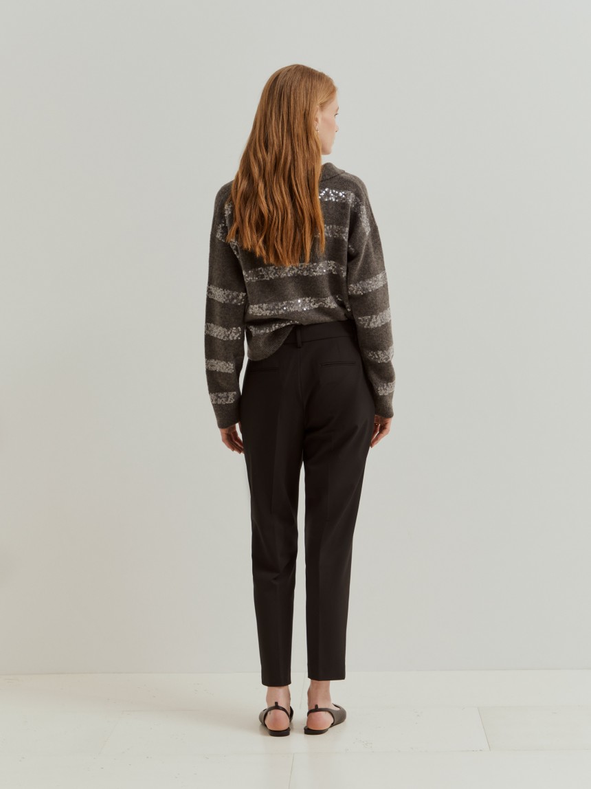 Classic chino trousers