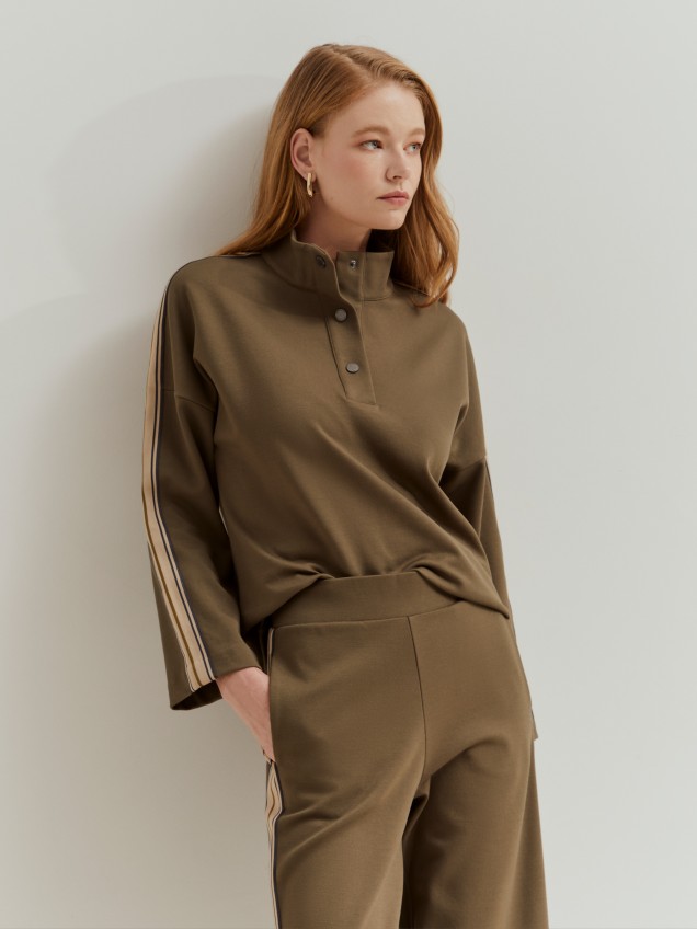 Knit trousers