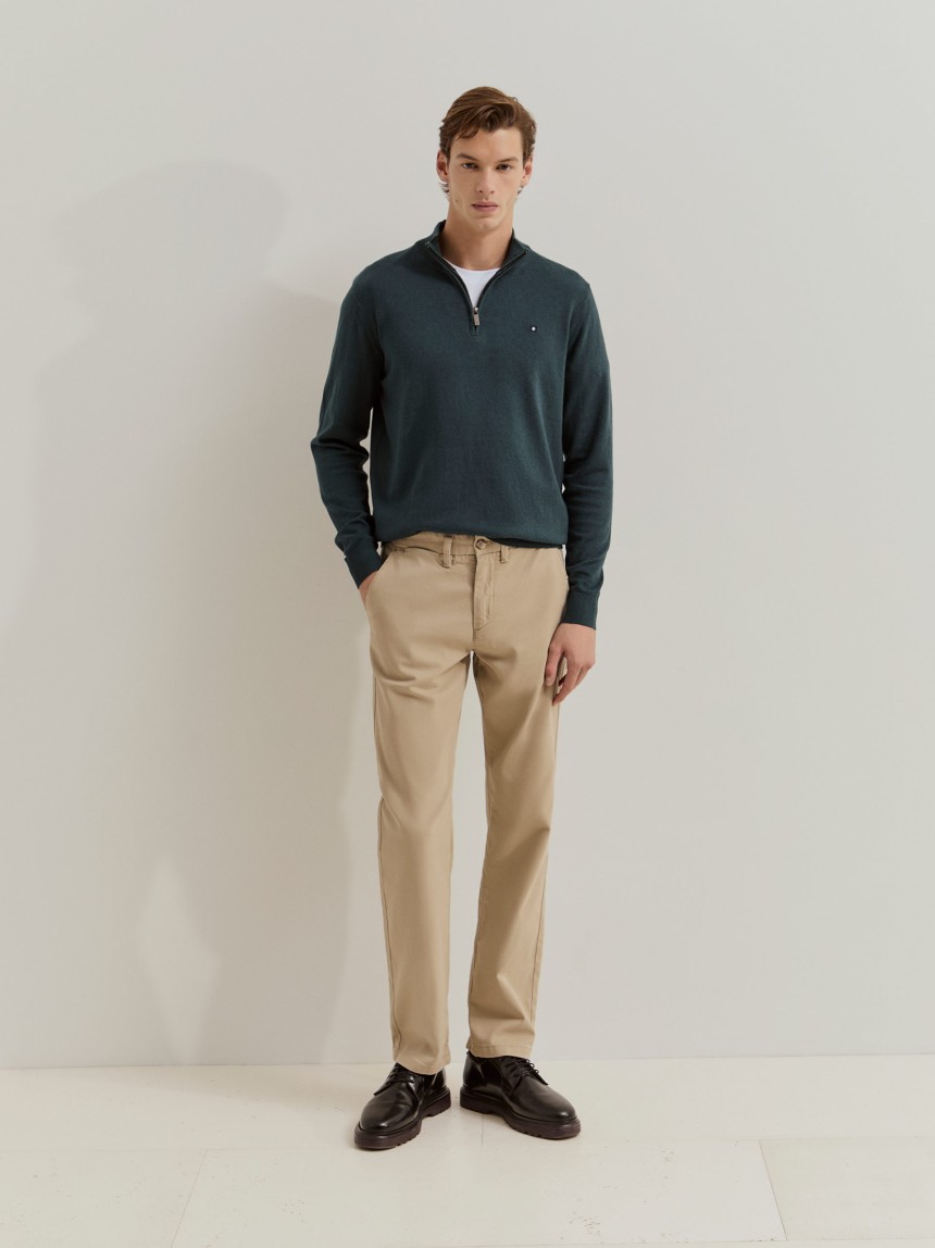 Cal�as chino regular fit