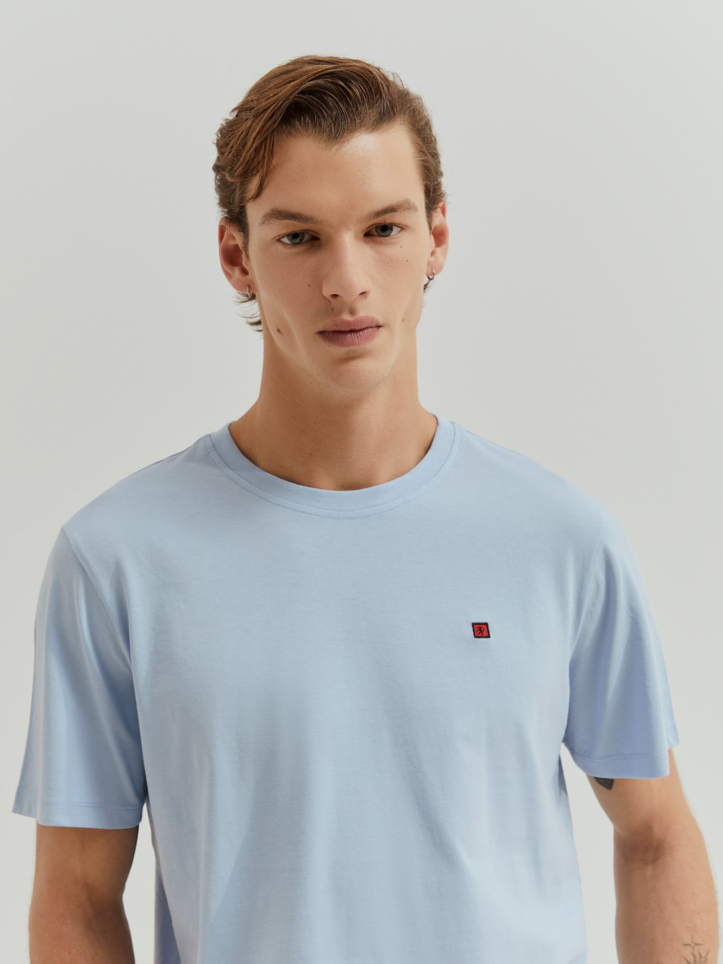 T-shirt básica de algodão