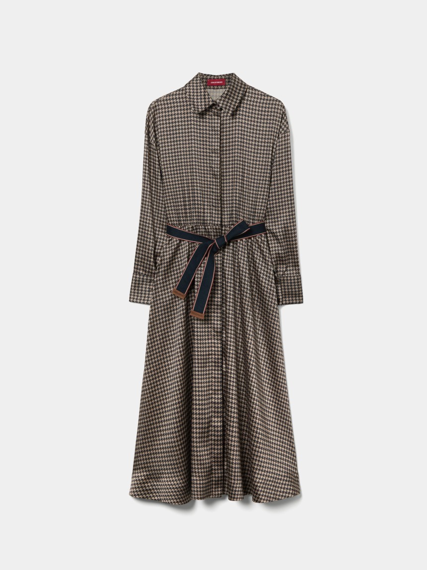 Long-sleeve dress